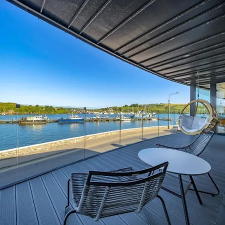 Сasa de vacaciones The Dockhouse