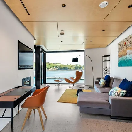 Holiday home The Dockhouse *