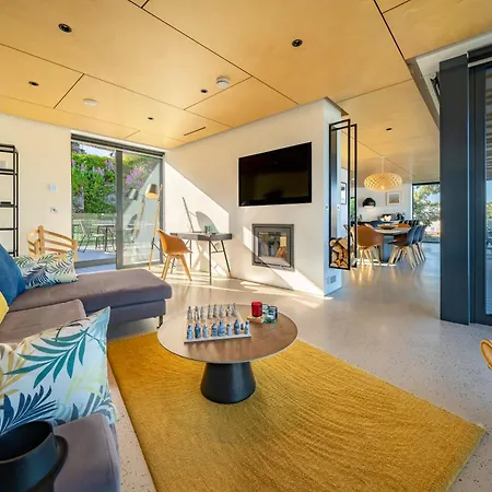 Сasa de vacaciones The Dockhouse *