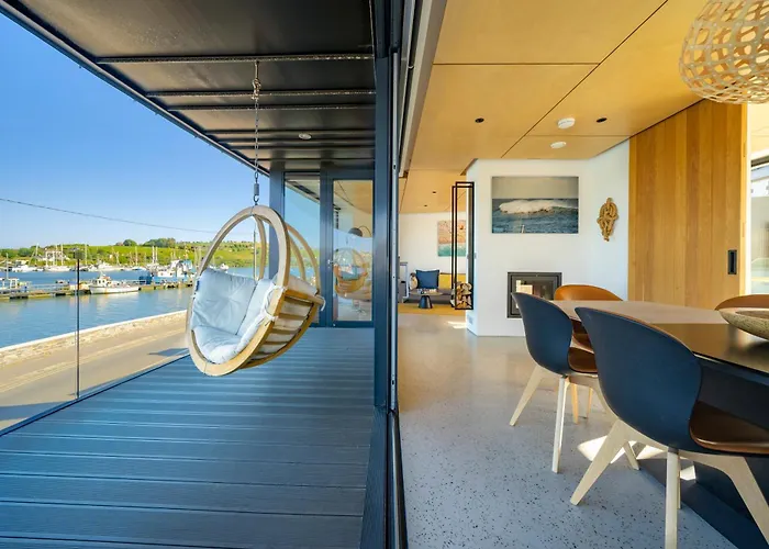 The Dockhouse קינסייל