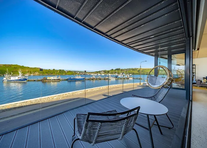 בית נופש The Dockhouse