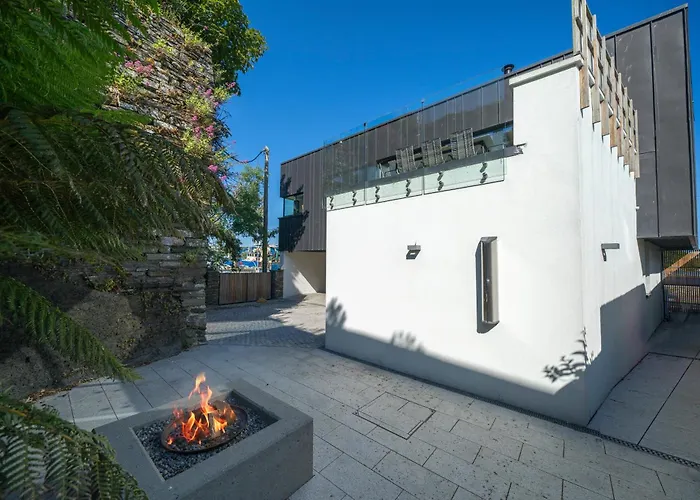 The Dockhouse Feriehus Kinsale