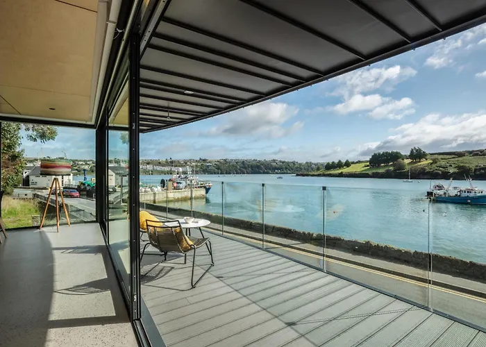 The Dockhouse בית נופש