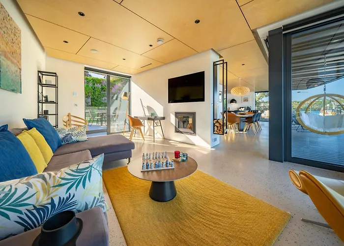 בית נופש The Dockhouse *