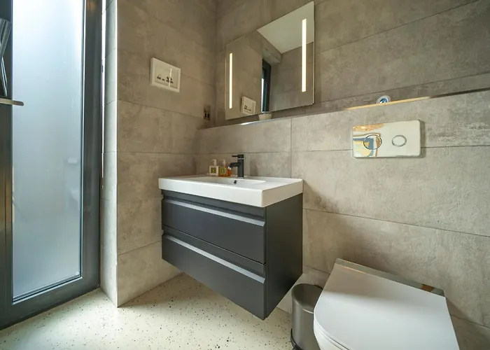 The Dockhouse קינסייל