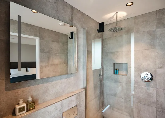 The Dockhouse בית נופש